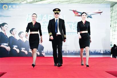 国产制服,国产制服的时尚演变与传承  第2张